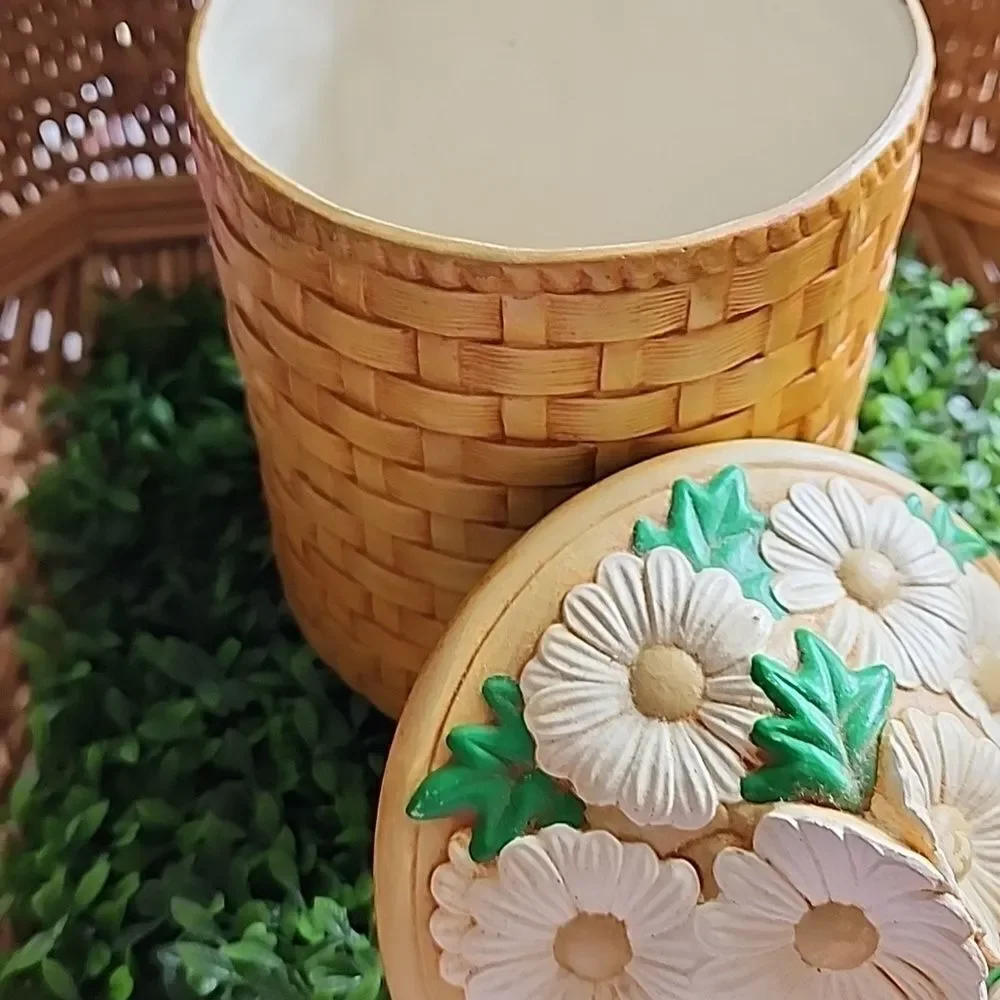 Vintage 70's Set Of 4 Daisy & Basket Weave Ceramic Canisters